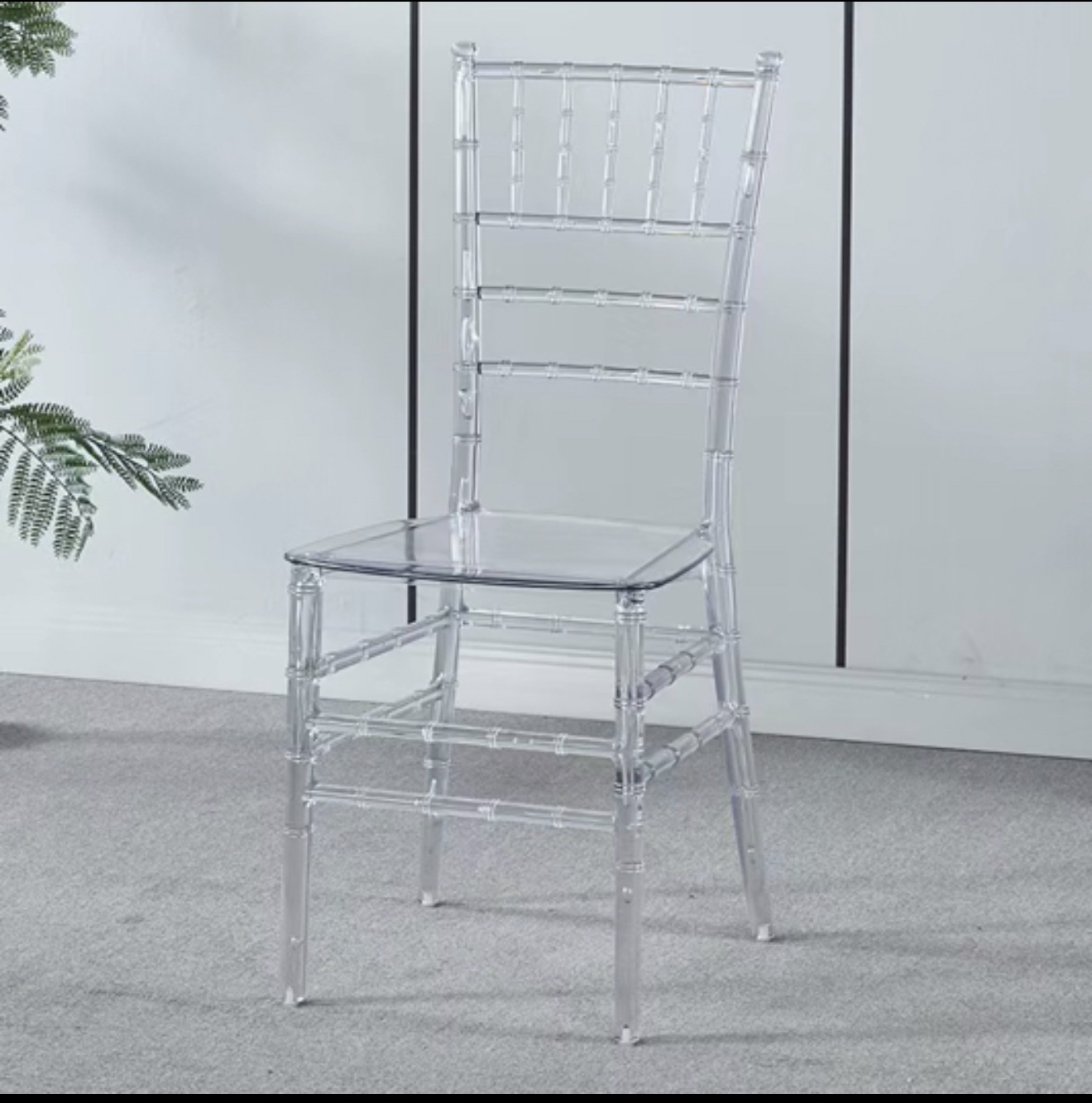Transparent Chiavari Chair